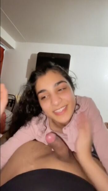 Full leaked Who is this private onlyfans photo