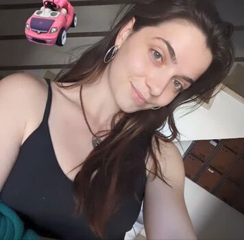 Full leaked Ariel darling/ private onlyfans photo