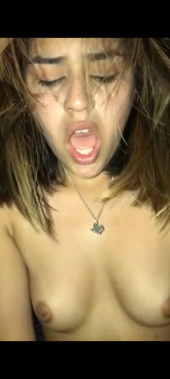 Full leaked Arely munson/ private onlyfans photo