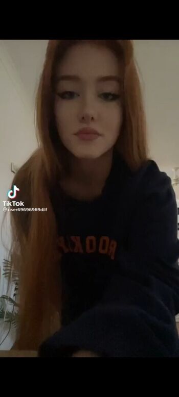 Full leaked Louisa khovanski / private onlyfans photo