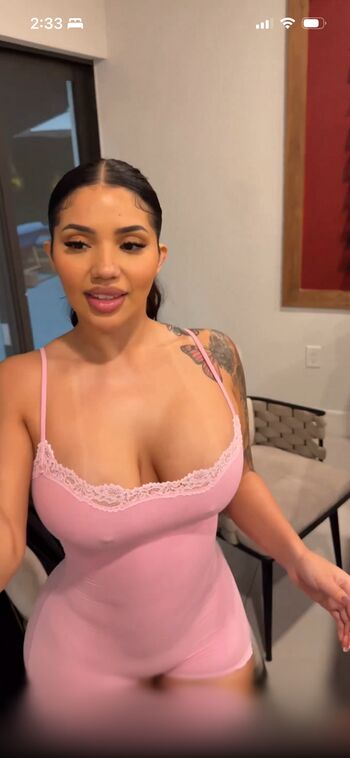 Full leaked Trinilup private onlyfans photo