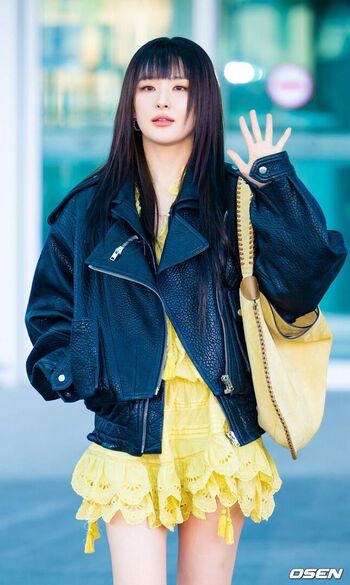WomenK-pop