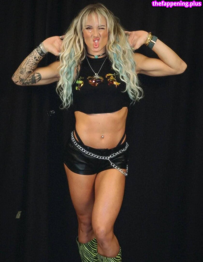 SolRucaWWE / Wwe Sol Ruca / https: / solrvca 누드 OnlyFans 사진 #220