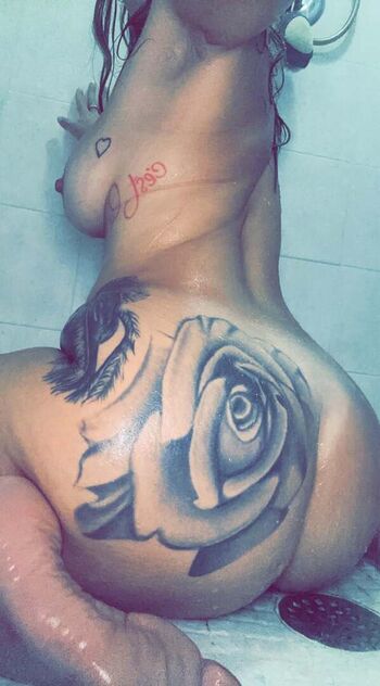 Full leaked Yourfavemom private onlyfans photo