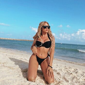 Yuli Flores