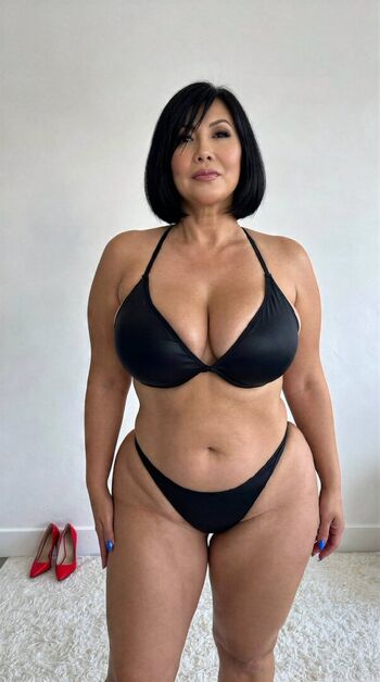 Full leaked Yumi doll private onlyfans photo