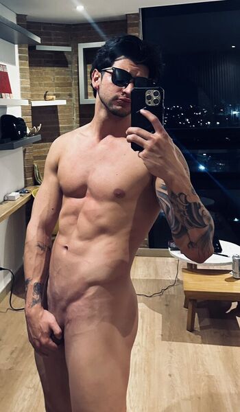Full leaked Zack whiter private onlyfans photo