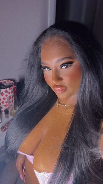 Full leaked Zakiyahx private onlyfans photo