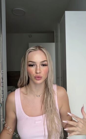 Full leaked Zclina private onlyfans photo