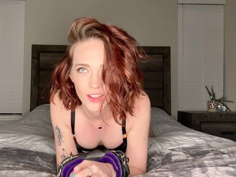Full leaked Zoeybrooks private onlyfans photo