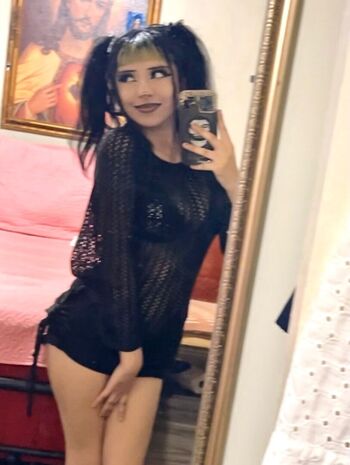 Full leaked Zombiie private onlyfans photo